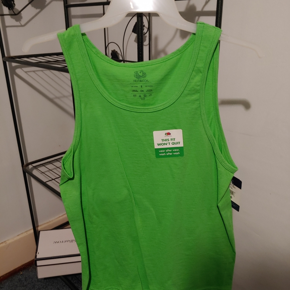 Shirts - Picture 4 of 6